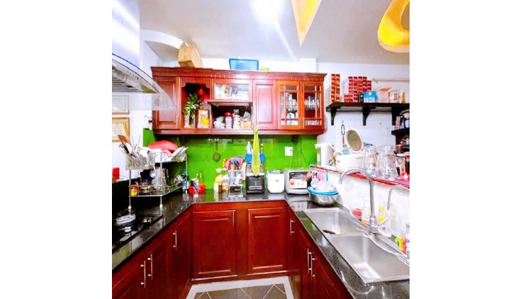 Bán nhà QUẬN PHÚ NHUẬN, hẻm Huỳnh Văn Bánh, 4.85 x 10.16 m, Giá 8.5 tỷ